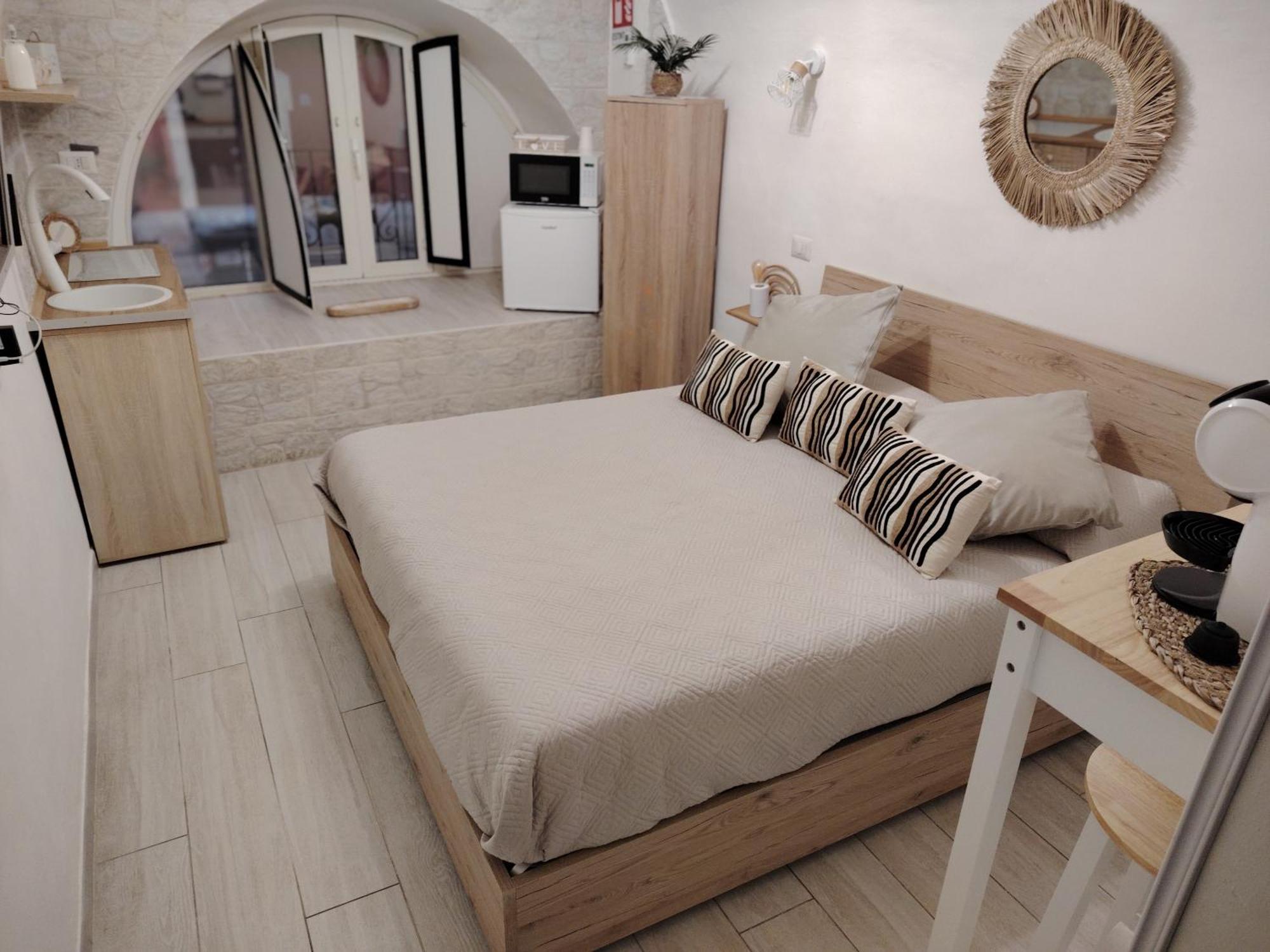 La Petite Maison Bari Extérieur photo